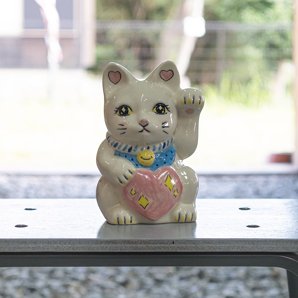 絵付け体験 ハートの招き猫 1体 ¥1,600（税込）